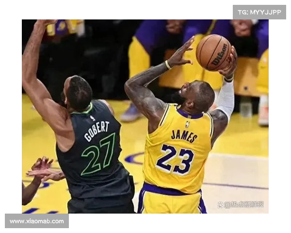 NBA转换得分战术解析:如何通过快速反击提升比赛效率与得分表现 NBA转换得分战术解析:如何通过快速反击提升比赛效率与得分表现